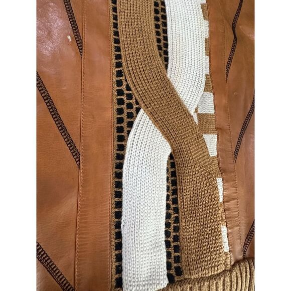 GOCHU Mens Vintage 90's Acrylic Sweater Brown Leather Patch Cosby Coogi SZ Large - Picture 3 of 12